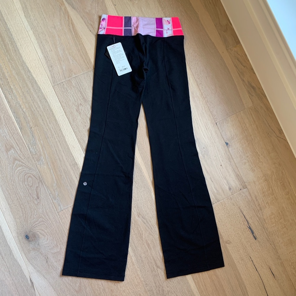 NWT Lululemon groove pant 6 tall